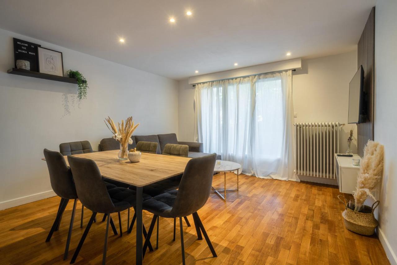 The Golden White, Annecy Appartement Buitenkant foto